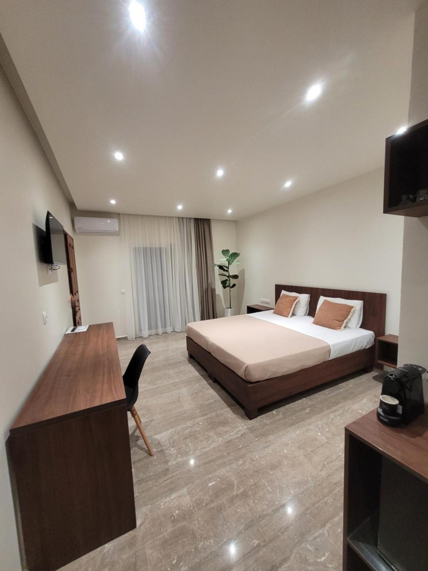 פלטניאס Vasiliki Apartments מראה חיצוני תמונה